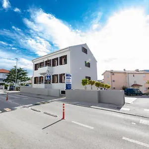  Apartmán Crnekovic Iii